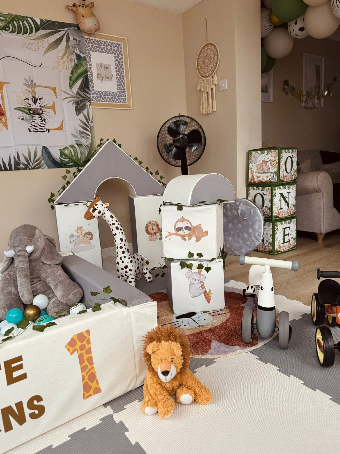 Safari/ Wild/ Jungle Themed Sticker Set Up