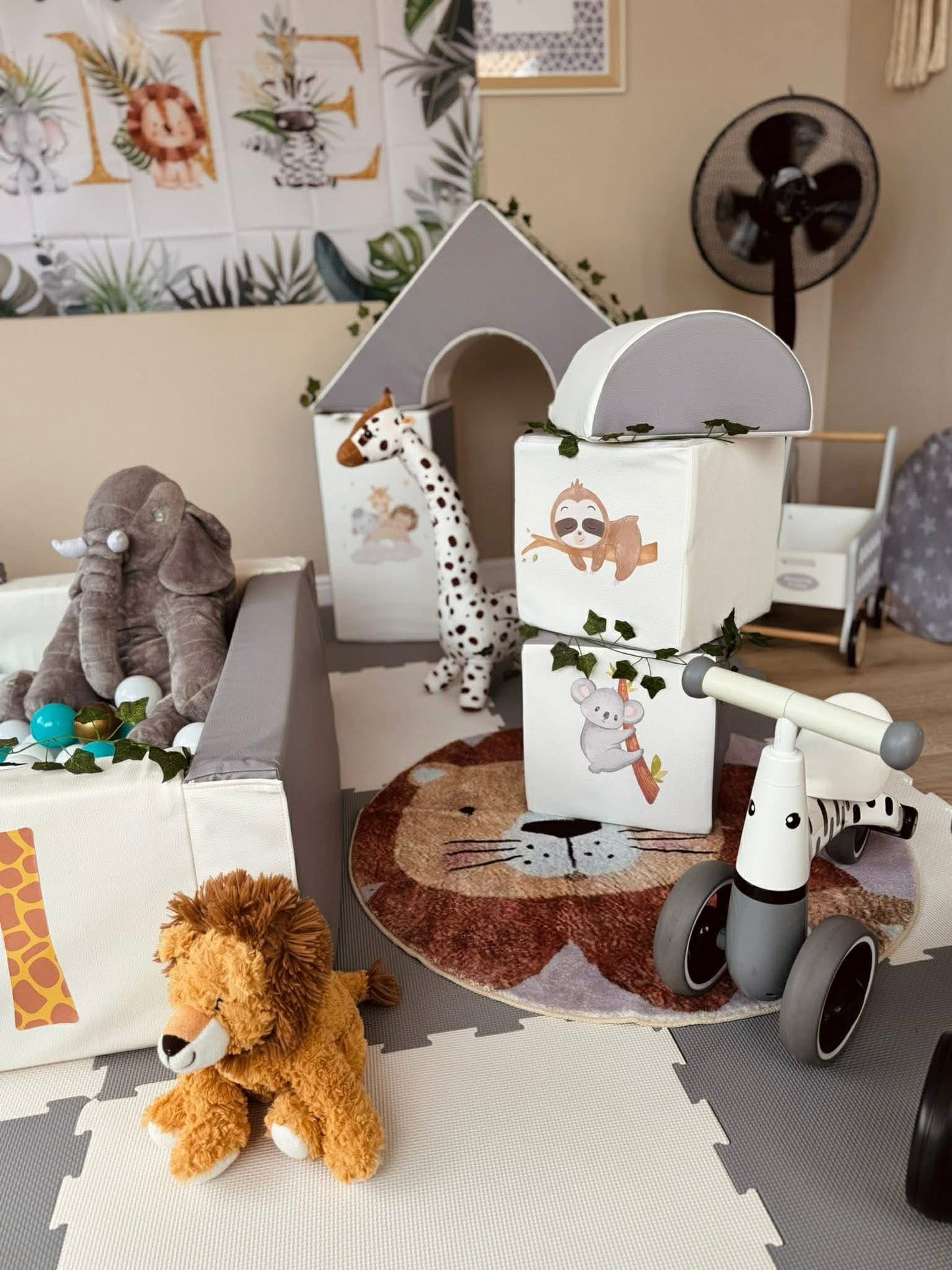 Safari/ Wild/ Jungle Themed Sticker Set Up